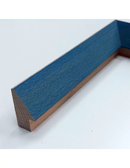 MOLDURA HAYA MACIZA CON TINTE AZUL. PARA CUADROS TIPO PIRAMIDE 20X40mm.