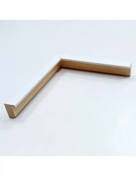 MOLDURA AYOUS DOBLE GALCE BLANCA. PARA CUADROS TIPO VITRINA 21X32 mm.