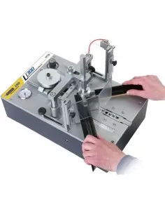 ENSAMBLADORA NEUMÁTICA ALFAMACCHINE U300 PARA FABRICAR MARCOS DE CUADROS_moldiber 2