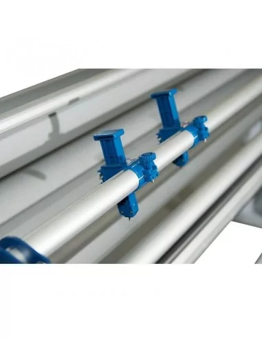 Laminadora eléctrica y neumática de 160 cm con un rodillo calorífico Laminadora eléctrica y neumática de 160 cm con un rodillo calorífico
