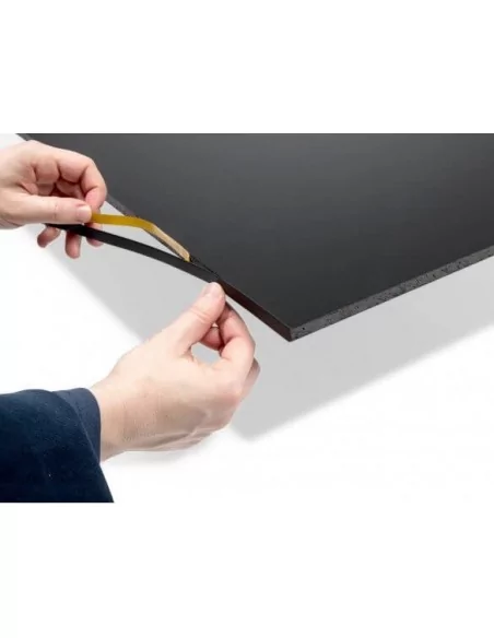 CANTO ADHESIVO PVC NEGRO 19mm PARA CANTEAR CARTON PLUMA, PVC O MADERA. ROLLO 50 METROS CANTO ADHESIVO PVC NEGRO 19mm PARA CANTEAR CARTON PLUMA, PVC O MADERA. ROLLO 50 METROS