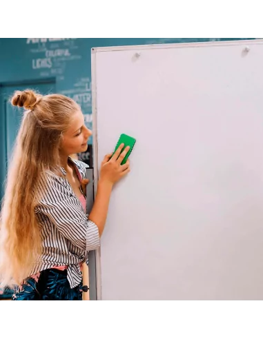 Painel compósito para quadros magnéticos i apagáveis. Koma Board