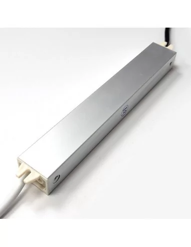 FONTE DE ALIMENTAÇÃO COMPACTA 12V 45W IP67 MOLDE ADAPTADO PARA USO EXTERIOR FONTE DE ALIMENTAÇÃO COMPACTA 12V 45W IP67 MOLDE ADAPTADO PARA USO EXTERIOR
