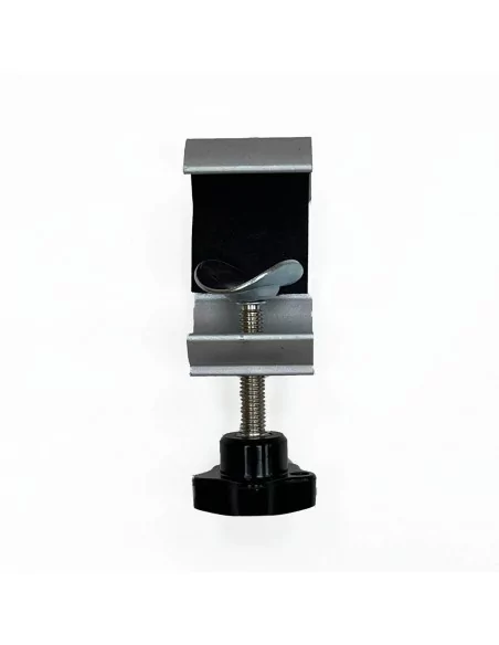 PINZA ABRAZADERA CURVADA PARA SUJECION FOCO LED EN POP UP COLOR PLATA PINZA ABRAZADERA CURVADA PARA SUJECION FOCO LED EN POP UP COLOR PLATA