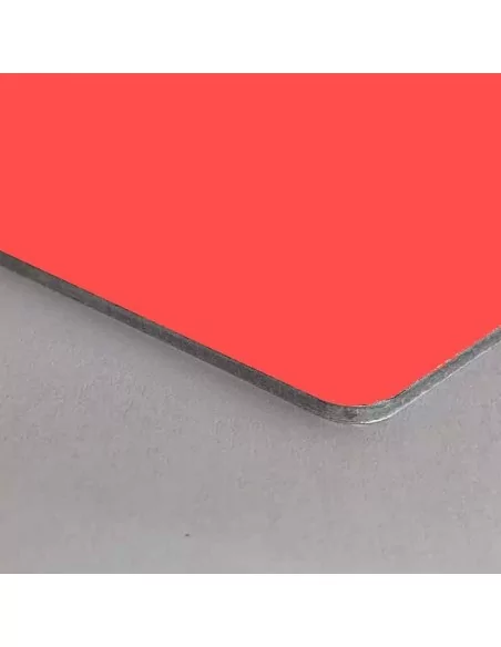 COMPOSITE ROJO CREMA PANEL POUR FACHADAS