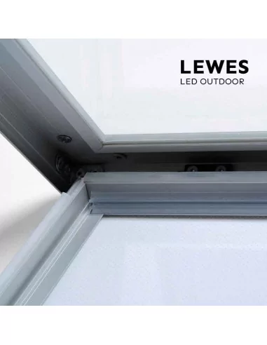 Vitrine LED para cartazes em exterior - modelo lewes