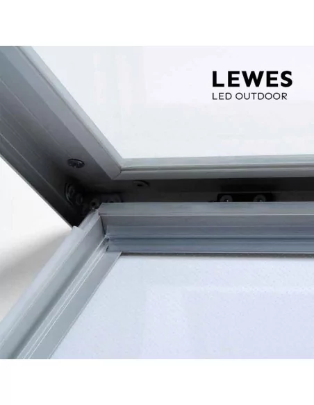 Vitrine LED para cartazes em exterior - modelo lewes