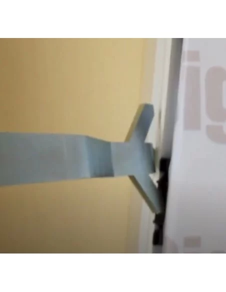 Ferramenta para tensionar lonas em tetos e letreiros metálicos Ferramenta para tensionar lonas em tetos e letreiros metálicos