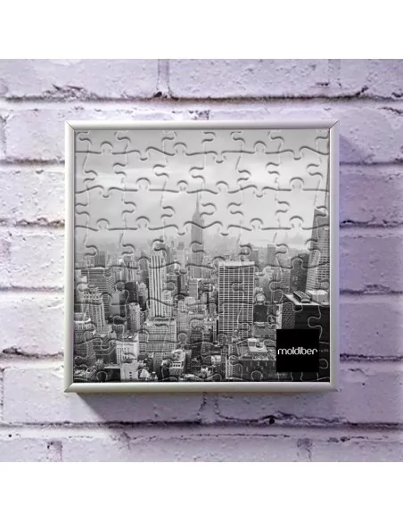 Cadre en aluminium argenté pour puzzle personnalisé