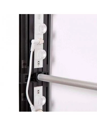 Caisson lumineux LED noir double face Easy Click 100x200 cm. Design professionnel et lumière homogène. Caisson lumineux LED noir double face Easy Click 100x200 cm. Design professionnel et lumière homogène.