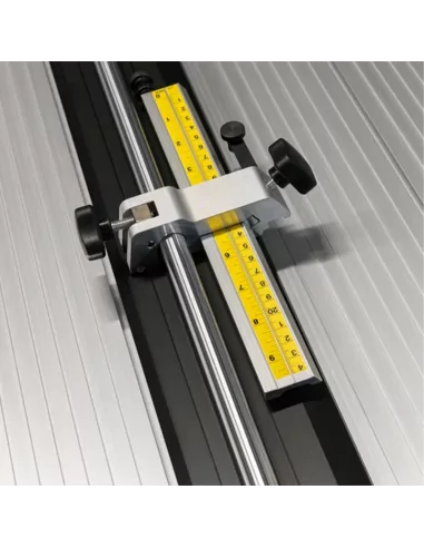 Fletcher 2200 – Cortadora profissional de passepartout e cartão pluma