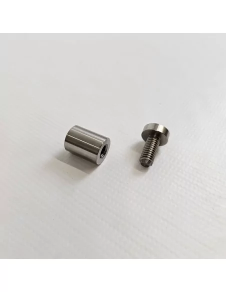 Fixadores em aço inox para placas com tampa roscada