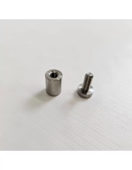 Fixadores em aço inox para placas com tampa roscada