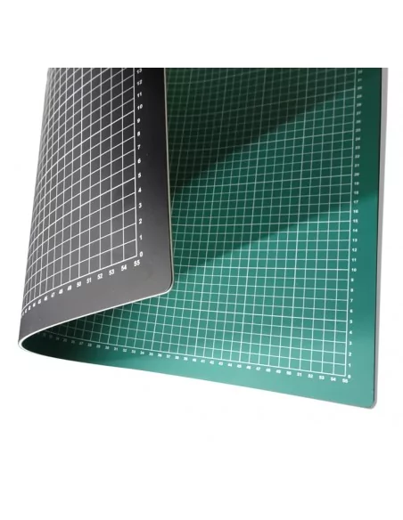 Tapete protetor de corte 45 x 60 cm verde e preto Tapete protetor de corte 45 x 60 cm verde e preto