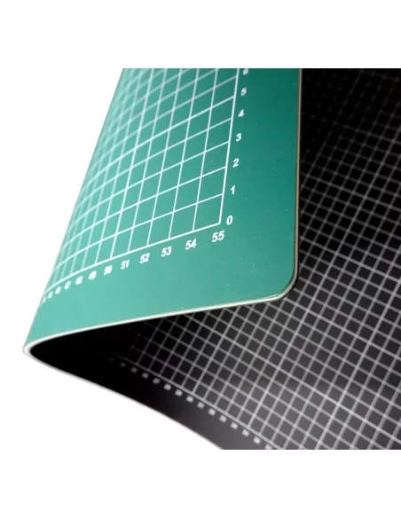 Tapete protetor de corte 45 x 60 cm verde e preto Tapete protetor de corte 45 x 60 cm verde e preto