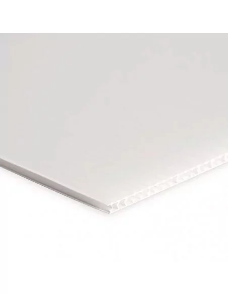 Feuille de polypropylène alvéolaire blanc 3mm Feuille de polypropylène alvéolaire blanc 3mm