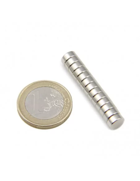 Disco de neodímio ⌀7 × 3 mm N35