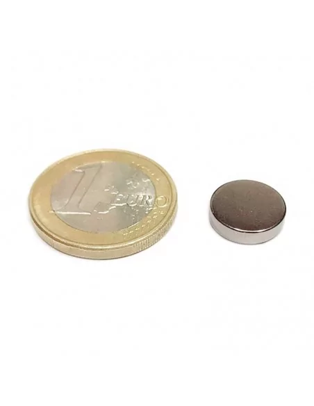Disco de neodímio ⌀9.5 × 3 mm N52 Ni+Cu+Ni Disco de neodímio ⌀9.5 × 3 mm N52 Ni+Cu+Ni
