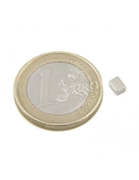 Bloco de neodímio 4×3×2 mm N35