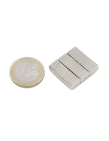 Bloco de neodímio 5×8×1.5 mm N48M