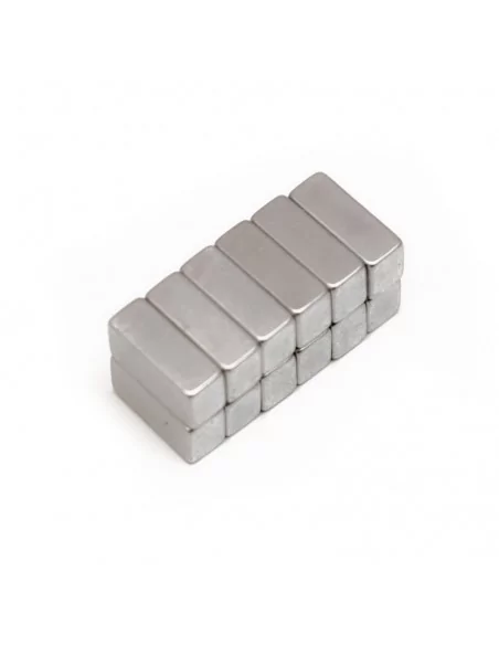 Bloque de neodimio 8×4×3 mm N35 Bloque de neodimio 8×4×3 mm N35