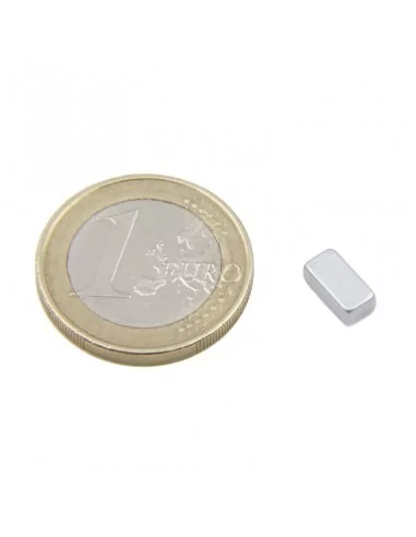 Bloco de neodímio 8×4×3 mm N45