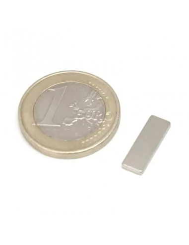 Bloco de neodímio 15×5×1.5 mm N35