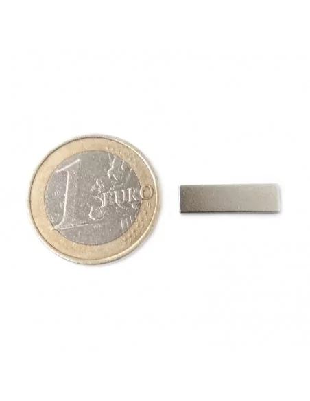 Bloco de neodímio 17×5×1 mm N35