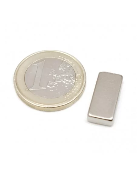Bloco de neodímio 18×8×3.5 mm N35