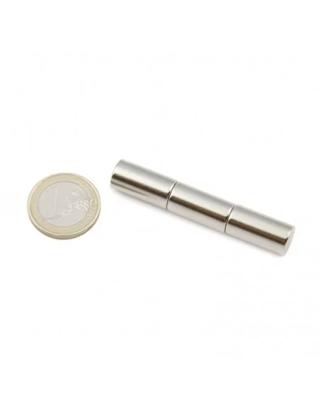 Barra cilíndrica de neodimio ⌀10 × 20 mm N35 Barra cilíndrica de neodimio ⌀10 × 20 mm N35
