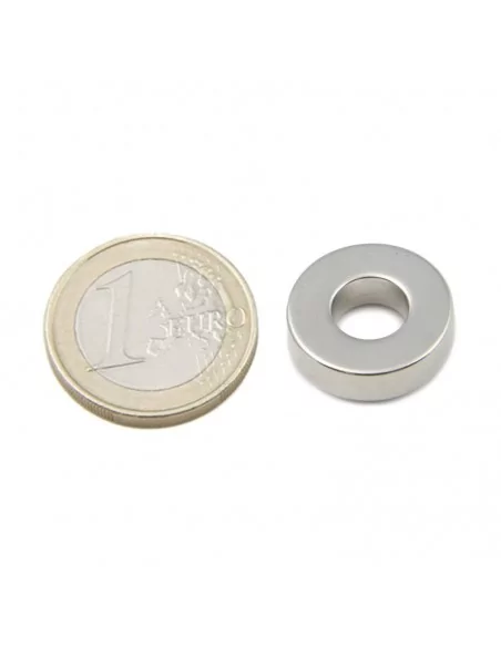 Aro de neodimio ⌀18 × 5 mm N45 (con agujero ⌀8.25)
