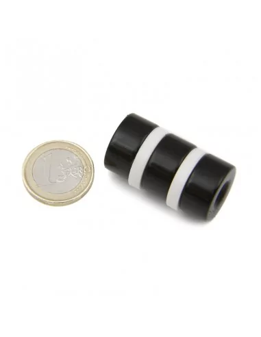 Aro avellanado de neodimio ⌀20 × 10 mm N35 cara Norte (con agujero ⌀5) epoxy negro