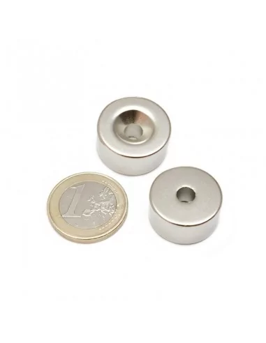 Aro avellanado de neodimio ⌀20 × 10 mm N35 cara Sur (con agujero ⌀5)