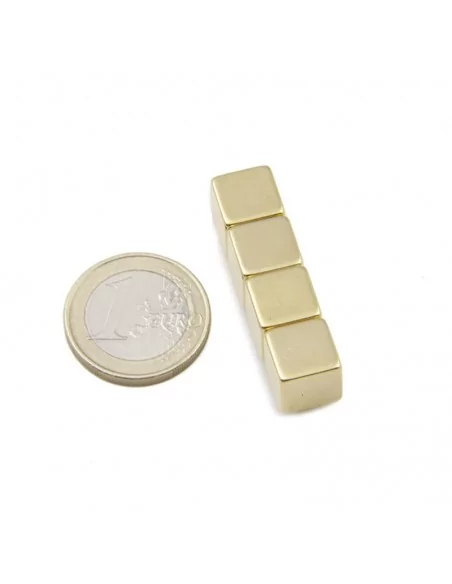 Cubo de neodimio 10 × 10 × 10 mm N45 baño Oro