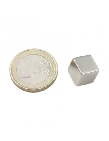 Cube en néodyme 10 × 10 × 10 mm N45 Cube en néodyme 10 × 10 × 10 mm N45