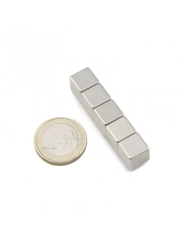 Cube en néodyme 10 × 10 × 10 mm N45 Cube en néodyme 10 × 10 × 10 mm N45