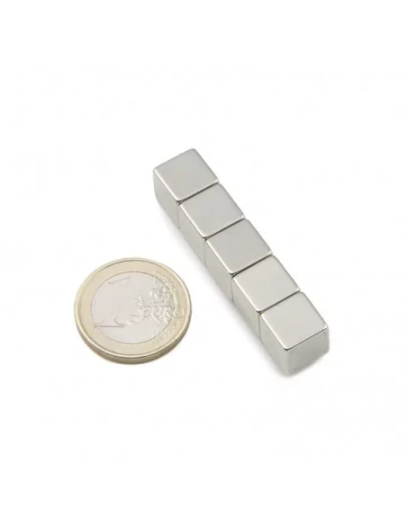 Cube en néodyme 10 × 10 × 10 mm N45 Cube en néodyme 10 × 10 × 10 mm N45