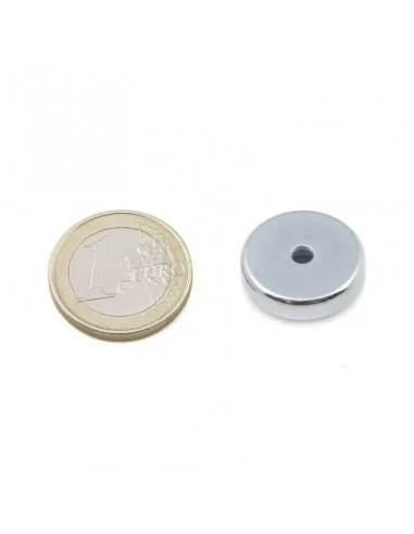 Base con agujero pasante de neodimio ⌀20 × 4.5 mm N35 (con agujero ⌀3.1) Base con agujero pasante de neodimio ⌀20 × 4.5 mm N35 (con agujero ⌀3.1)