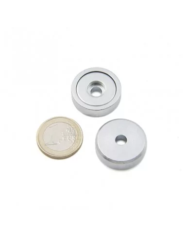 Base con agujero pasante de neodimio ⌀25 × 7.5 mm N35 (con agujero ⌀5.5) Base con agujero pasante de neodimio ⌀25 × 7.5 mm N35 (con agujero ⌀5.5)