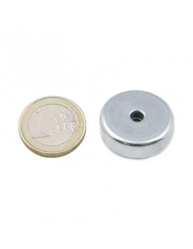 Base avec trou fraisé en néodyme ⌀25 × 7 mm (avec trou ⌀4.5) N35 Base avec trou fraisé en néodyme ⌀25 × 7 mm (avec trou ⌀4.5) N35