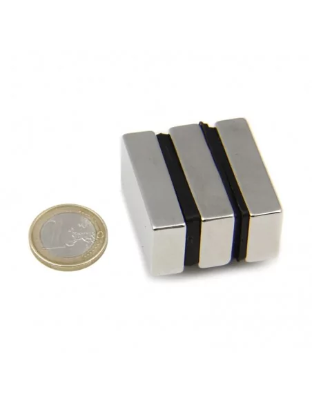 Bloco de neodímio 40 × 20 × 10 mm N35
