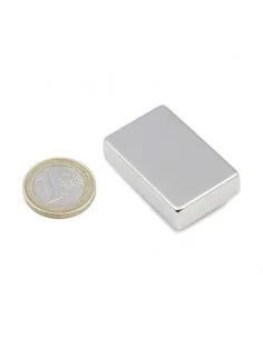 Bloco de neodímio 40 × 25 × 10 mm N35