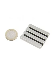 Bloco de neodímio 42 × 5 × 7 mm N35 2