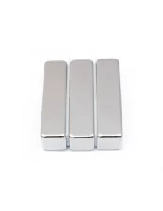 Bloco de neodímio 42 × 12 × 11 mm N35 2