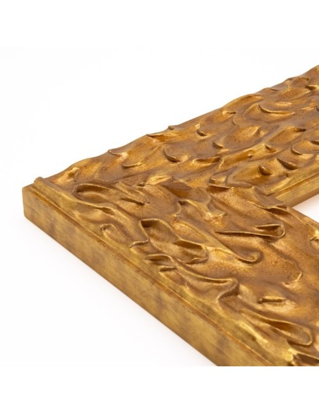 Moldura Volcano 700/841 · 85×20 mm · Oro