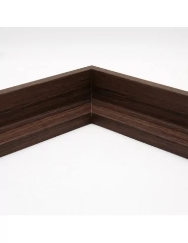 Moldura Nordic 670/1760 · 38×45 mm · Nogal Moldura Nordic 670/1760 · 38×45 mm · Nogal