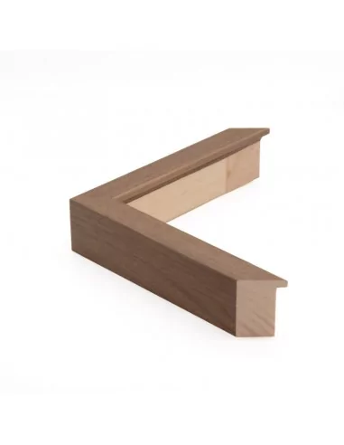 Muestra moldura Nordic 709/1605 · 28×52 mm · Avellana