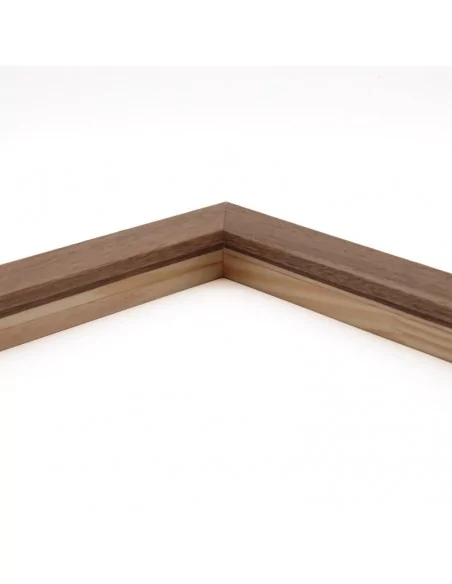 Muestra moldura Nordic 710/1605 · 28×25 mm · Avellana