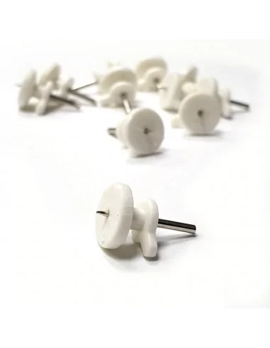 Ganchos para colgar cuadros sin agujeros – Caja 50 unidades Ganchos para colgar cuadros sin agujeros – Caja 50 unidades