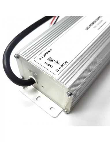 FUENTE ALIMENTACIÓN - 12V/200W FUENTE ALIMENTACIÓN - 12V/200W